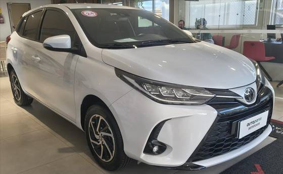 TOYOTA YARIS 1.5 16V FLEX XLS MULTIDRIVE TOYOTA YARIS 1.5 16V FLEX XLS MULTIDRIVE